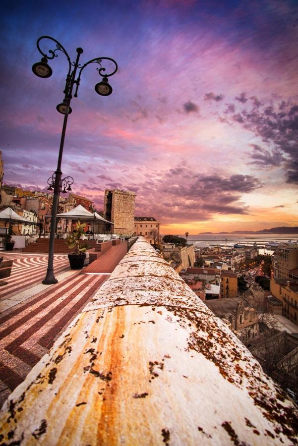 Suite Delle Rose Кальяри Экстерьер фото